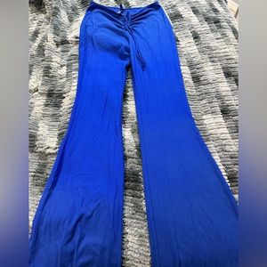 Skims cobalt blue pants